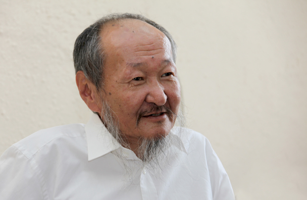 Л.Билэгт: Миний аавыг Л.Болд сайдын аавтай андуурдаг